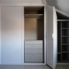 MODELO 2 PUERTAS