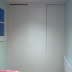 MODELO 3 PUERTAS
