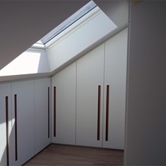 MODELO 6 PUERTAS EN ESQUINA