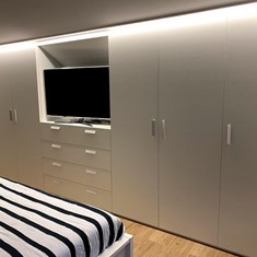 MODELO 6 PUERTAS