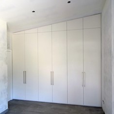MODELO 6 PUERTAS