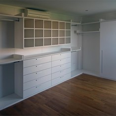 VESTIDOR DE PANELES